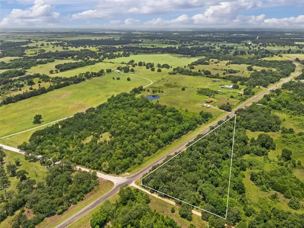 Tbd Fm 2027 Road Lott TX 76656