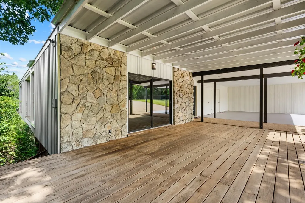 3020 N 43rd Street Waco TX 76710