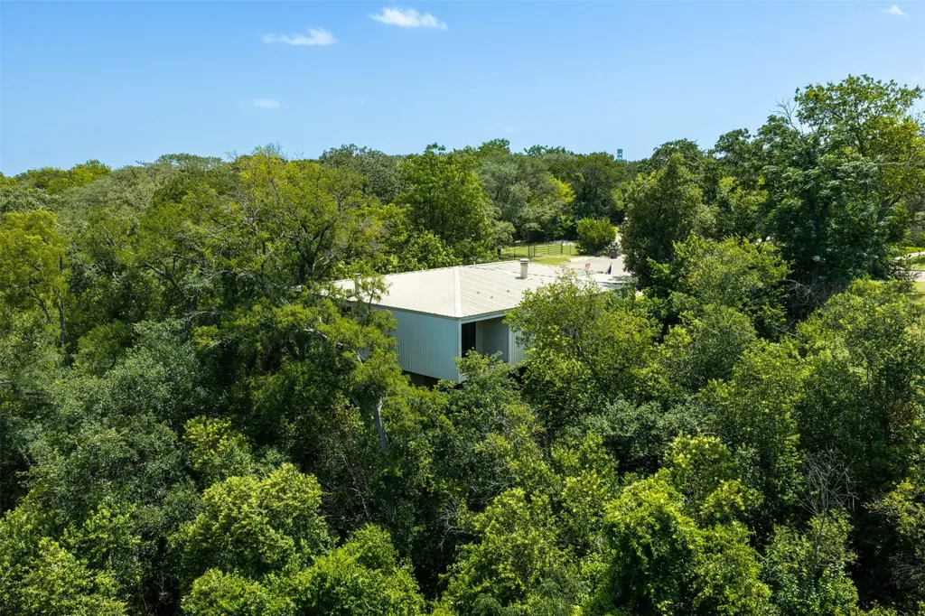 3020 N 43rd Street Waco TX 76710