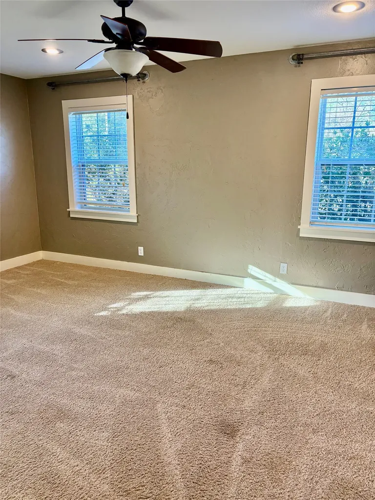 221 La Jolla Drive Athens TX 75751