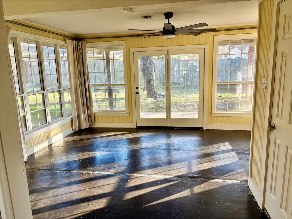 221 La Jolla Drive Athens TX 75751