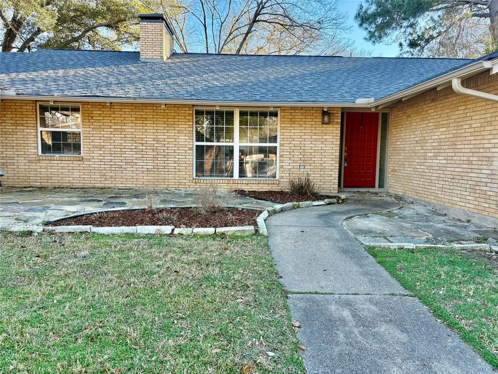 221 La Jolla Drive Athens TX 75751