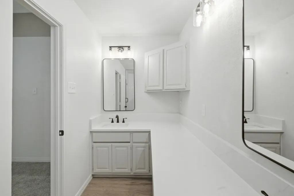 215 Cherry Street Weatherford TX 76086