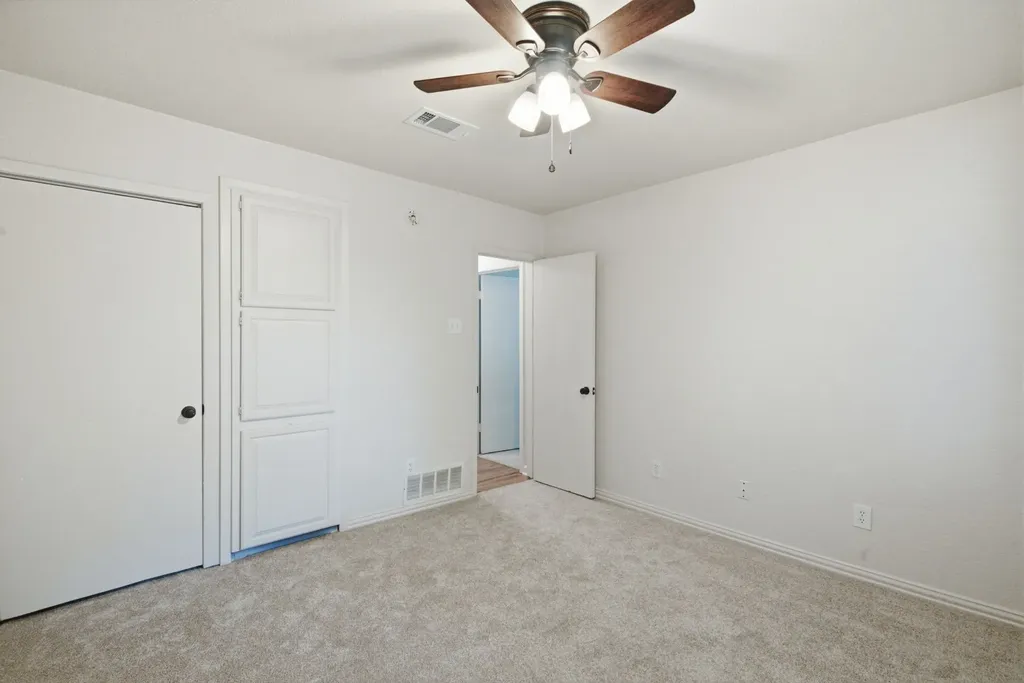 215 Cherry Street Weatherford TX 76086