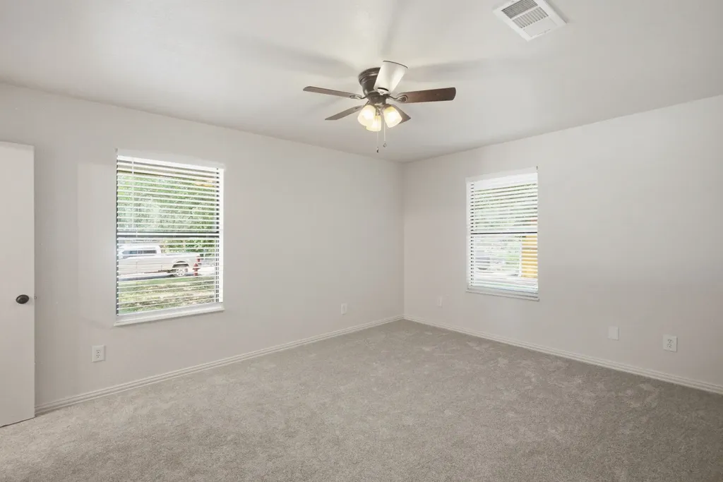 215 Cherry Street Weatherford TX 76086