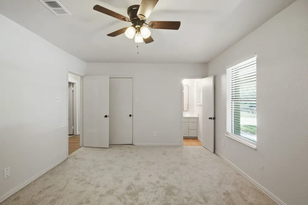 215 Cherry Street Weatherford TX 76086