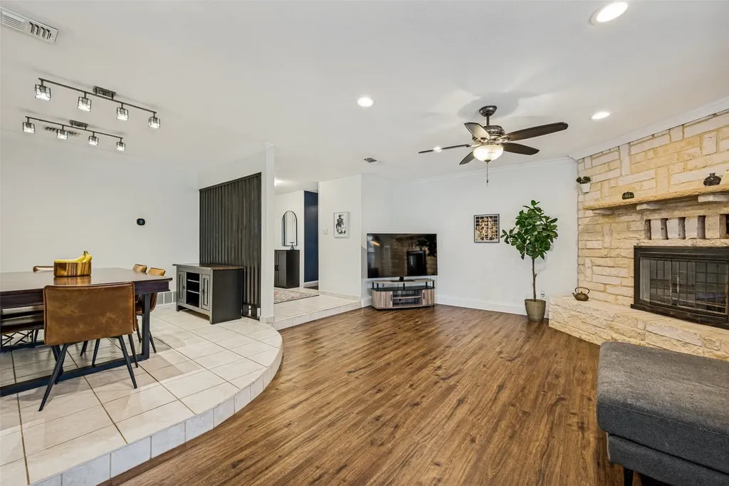 3410 Sheridan Court Arlington TX 76017