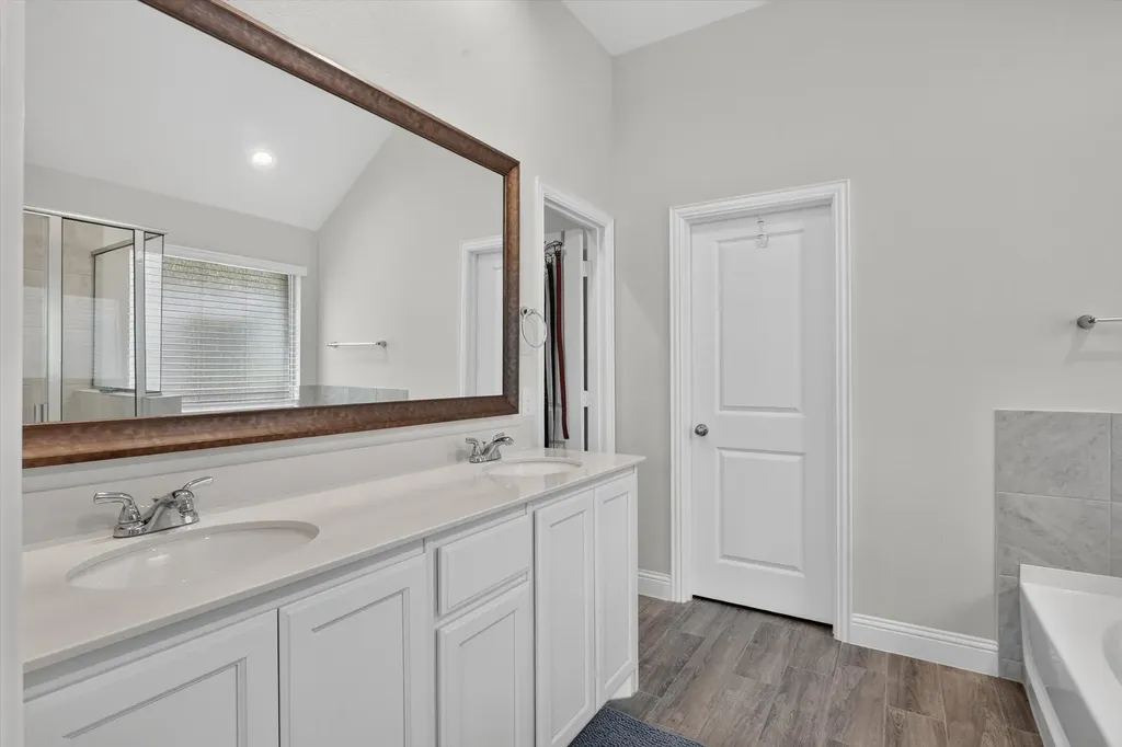 1233 Collett Sublett Road Kennedale TX 76060