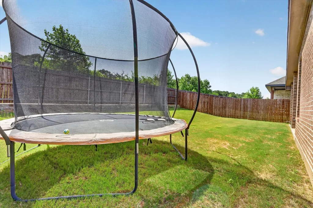 1233 Collett Sublett Road Kennedale TX 76060
