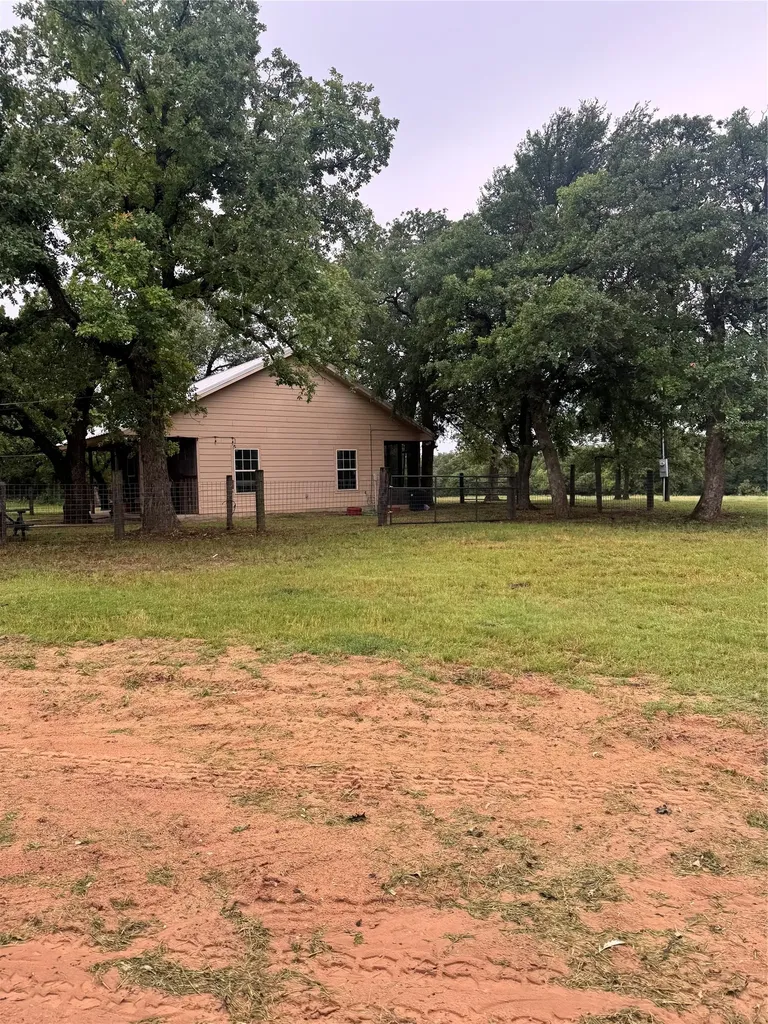 2110 County Road 362 Desdemona TX 76445