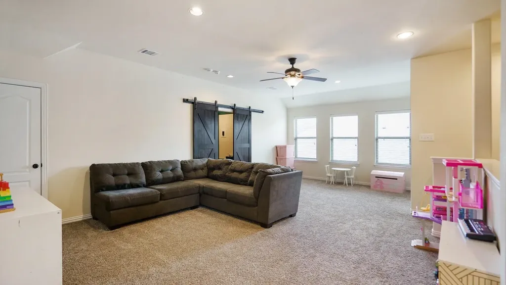 4328 Oak Chase Drive Fort Worth TX 76244