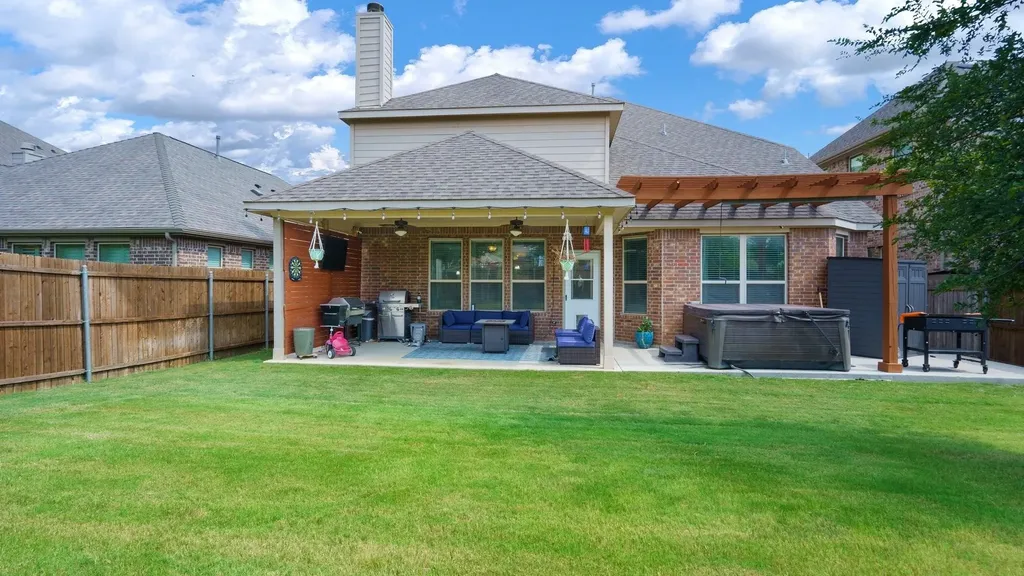 4328 Oak Chase Drive Fort Worth TX 76244