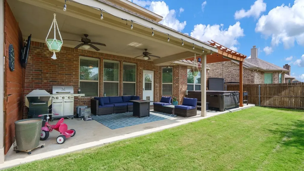 4328 Oak Chase Drive Fort Worth TX 76244