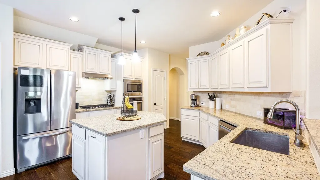 4328 Oak Chase Drive Fort Worth TX 76244