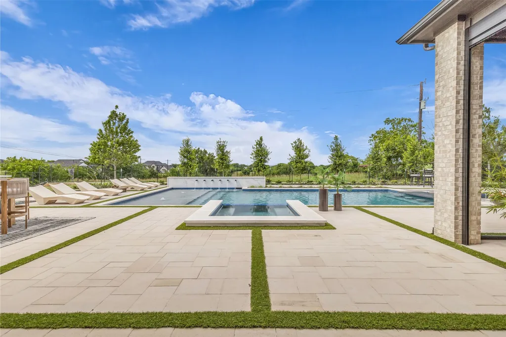 1926 Edonia Lane Celina TX 75009