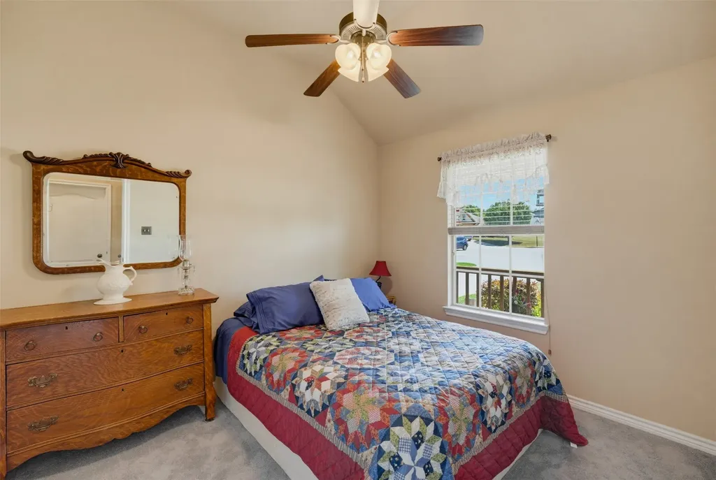 1221 Eagle Lake Drive Azle TX 76020