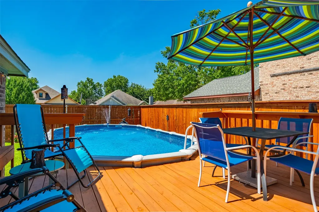 1221 Eagle Lake Drive Azle TX 76020
