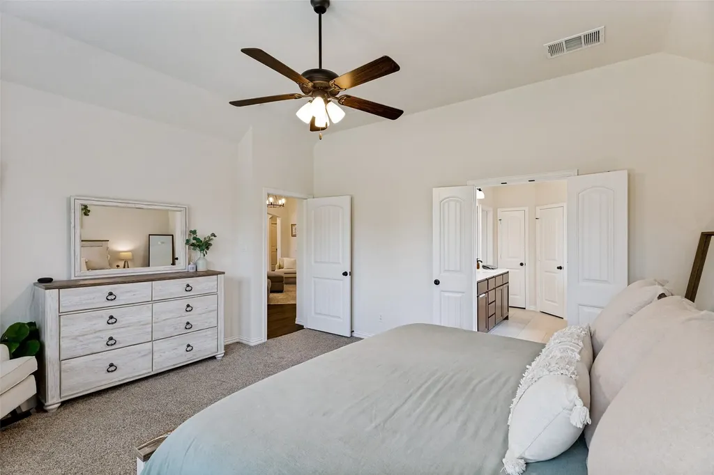 1933 Dione Place Haslet TX 76052