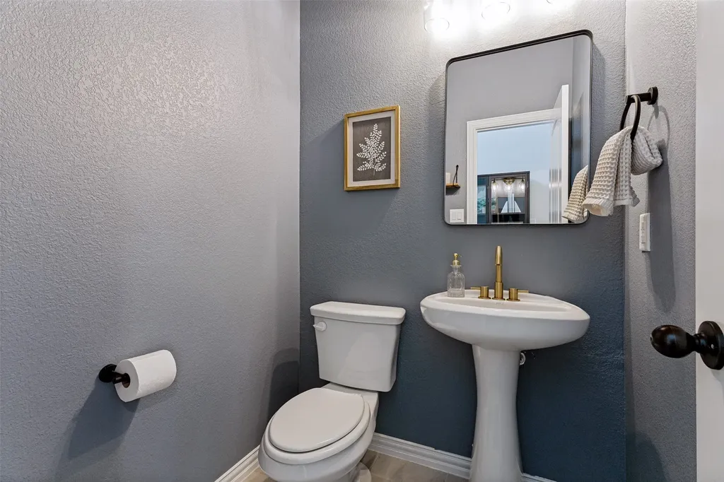 1933 Dione Place Haslet TX 76052