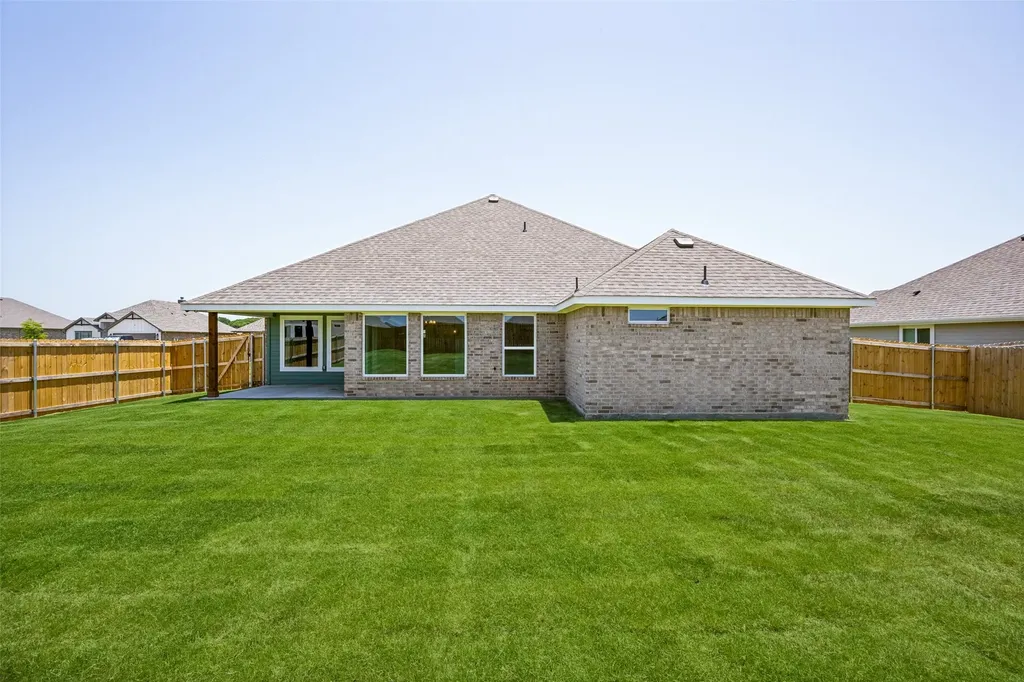 4202 Padron Lane Sanger TX 76266