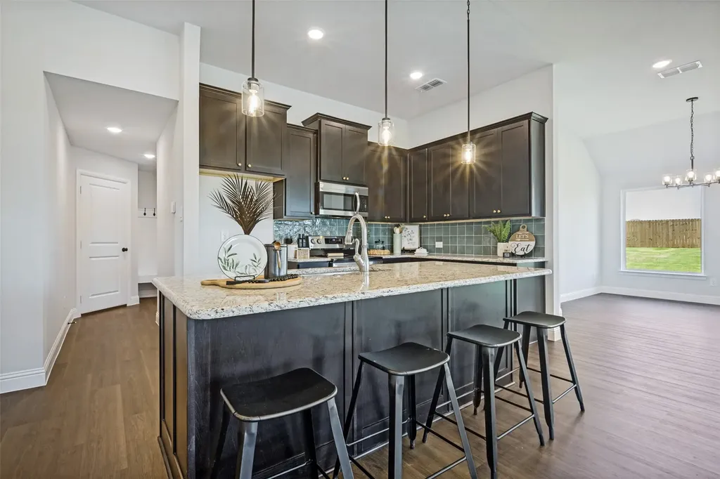 4202 Padron Lane Sanger TX 76266
