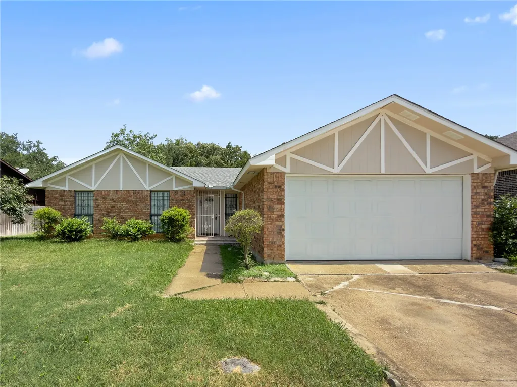 7717 Acapulco Road Fort Worth TX 76112