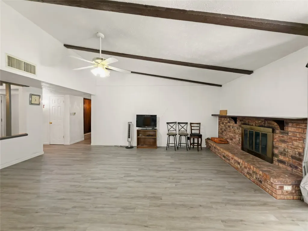 7717 Acapulco Road Fort Worth TX 76112