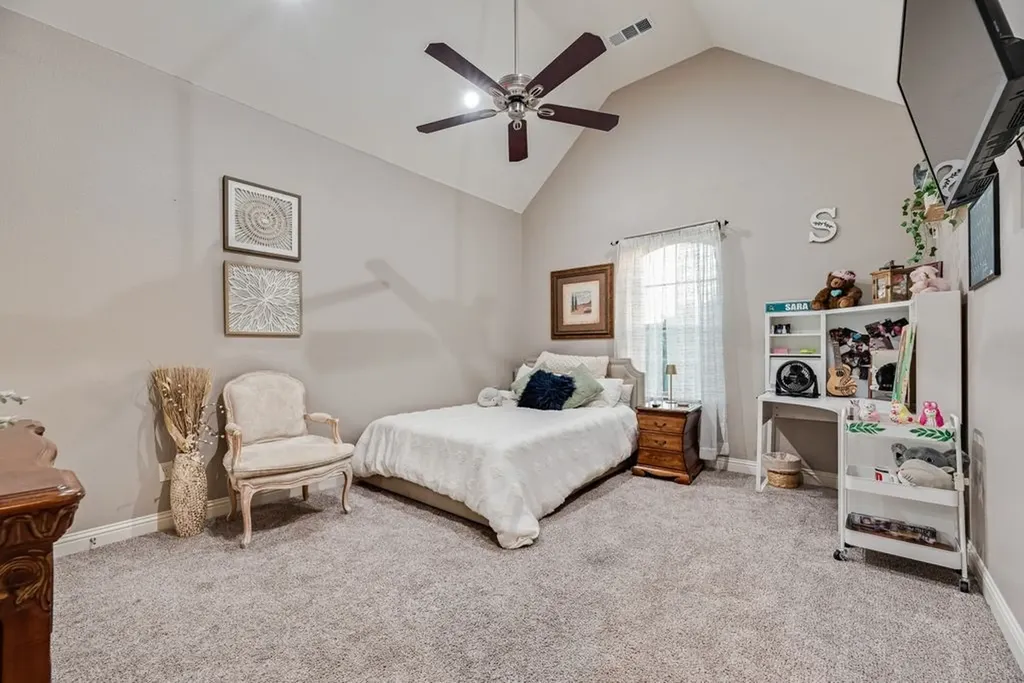 18307 Frankford Lakes Circle Dallas TX 75252