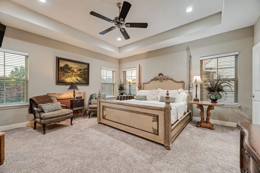 18307 Frankford Lakes Circle Dallas TX 75252