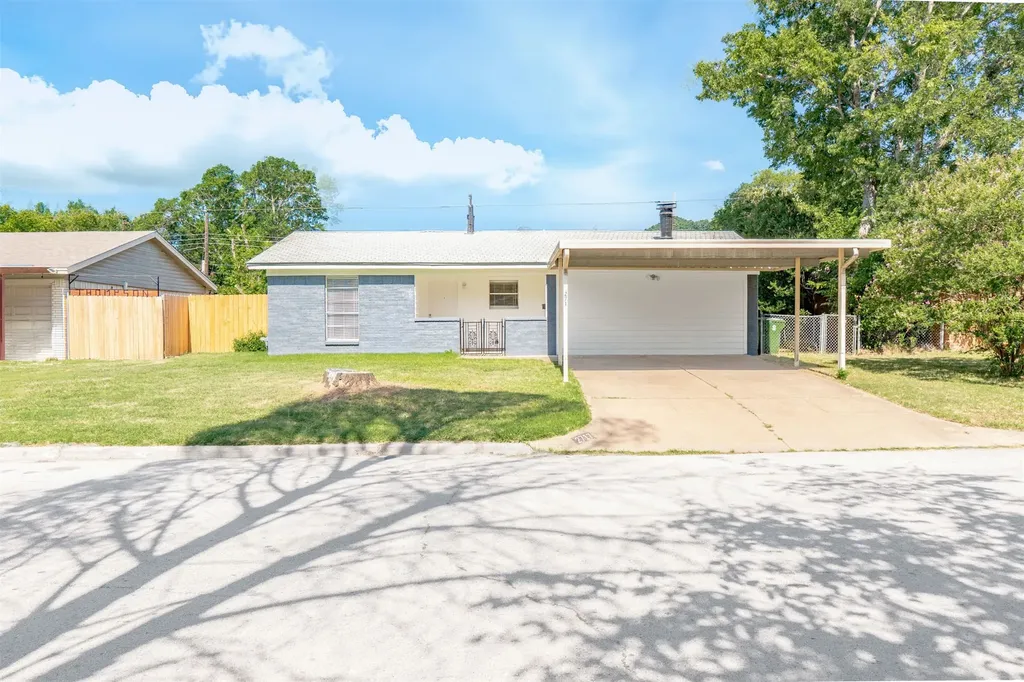 2717 Birch Park Drive Richland Hills TX 76118