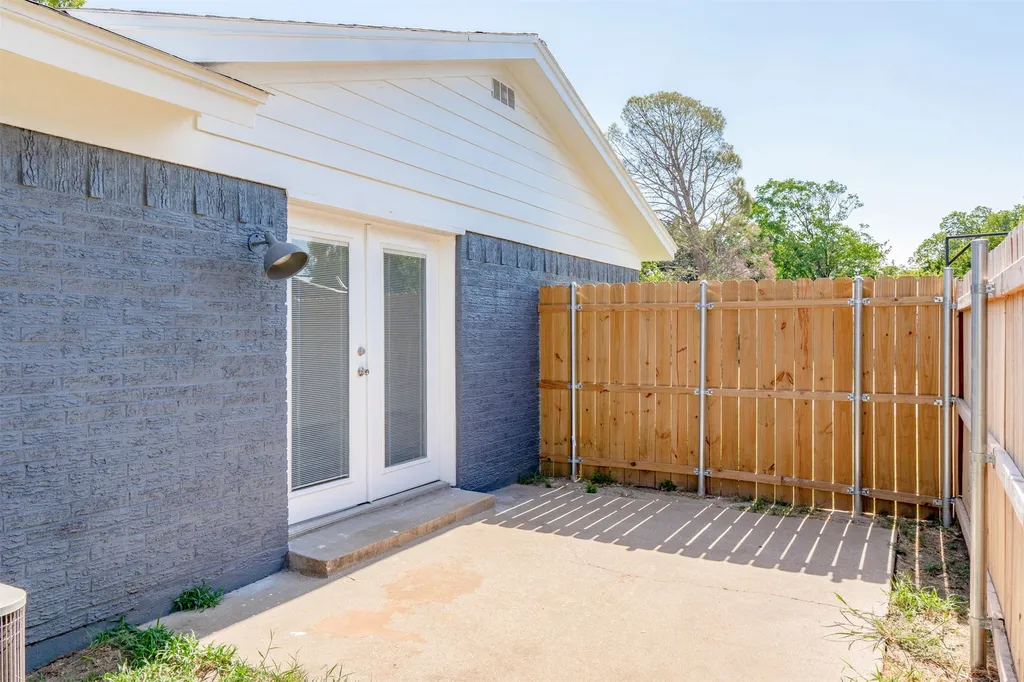 2717 Birch Park Drive Richland Hills TX 76118