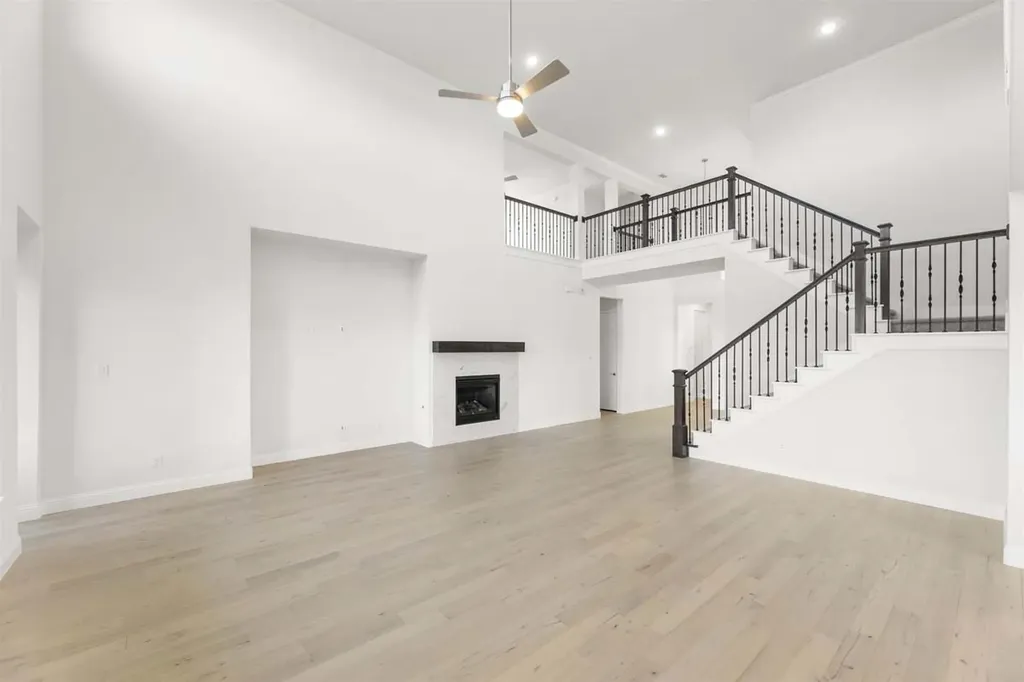 1012 Butterfly Lane Justin TX 76247