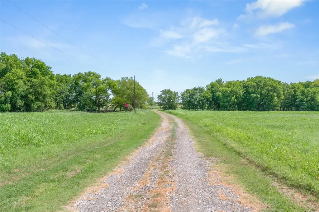 567 Poetry Road Royse City TX 75189