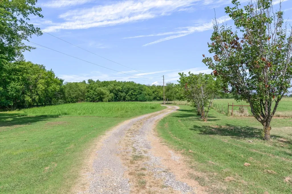 567 Poetry Road Royse City TX 75189
