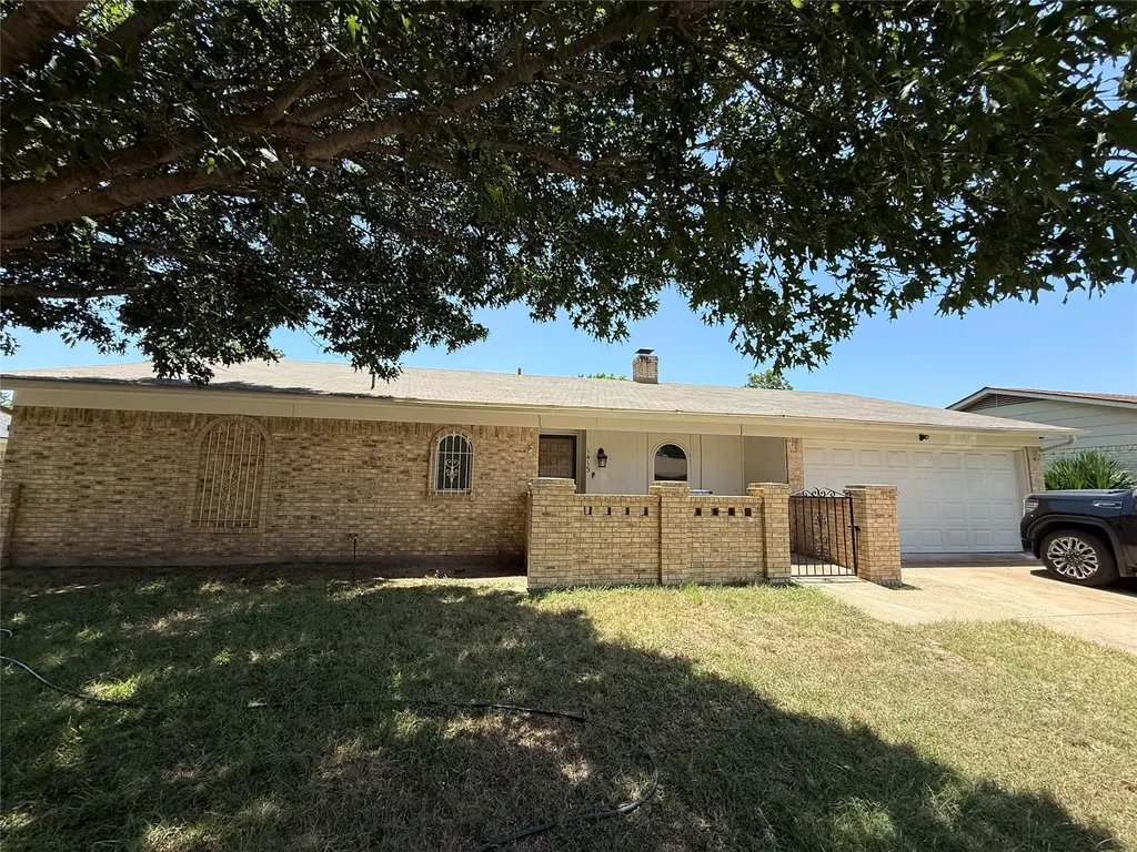 1413 Lamplighter Lane Edgecliff Village TX 76134