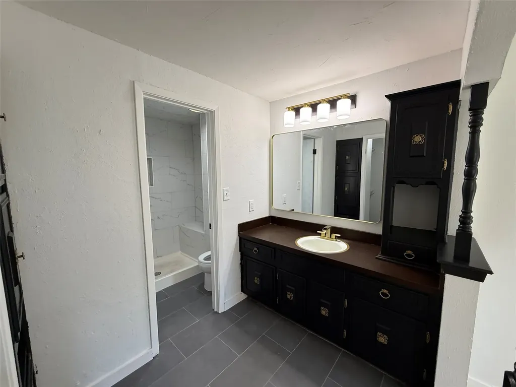 1413 Lamplighter Lane Edgecliff Village TX 76134