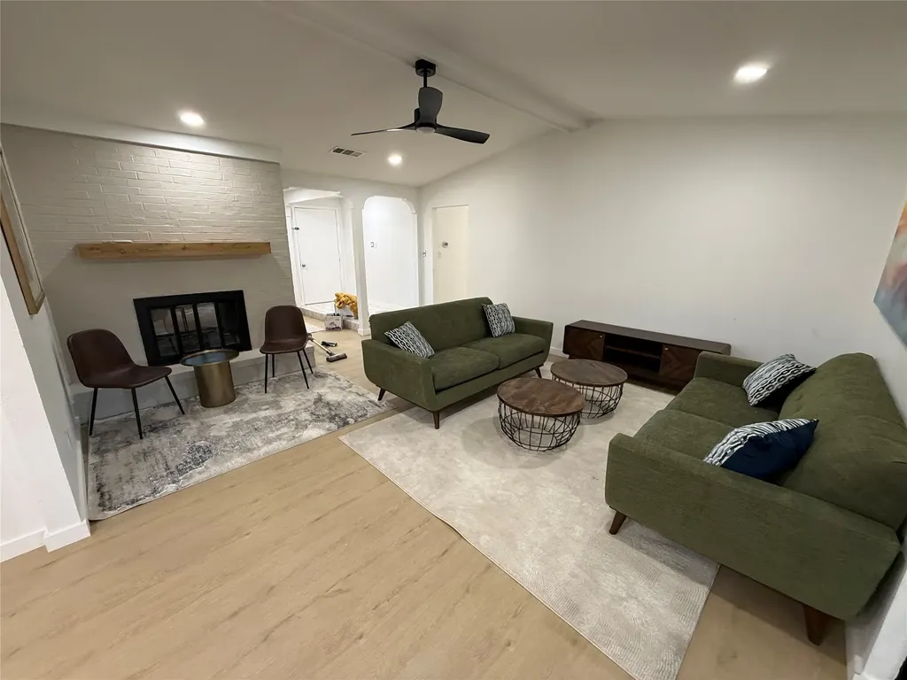 1413 Lamplighter Lane Edgecliff Village TX 76134