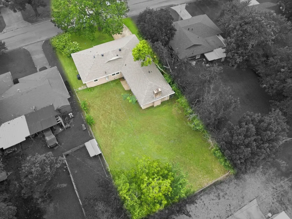 1413 N Wharton Street Sherman TX 75092