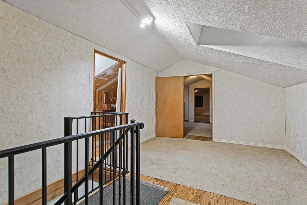 110 Church Street Winona TX 75792