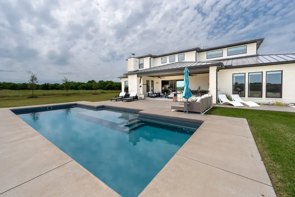 2396 County Road 2145 Cooper TX 75432