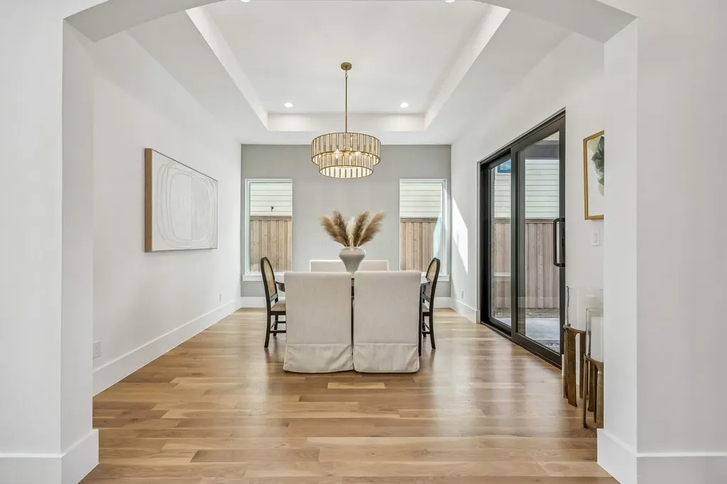 1811 Bermuda Street Dallas TX 75214