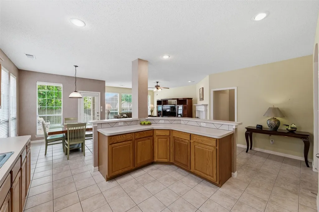 4541 Marguerite Lane Fort Worth TX 76123