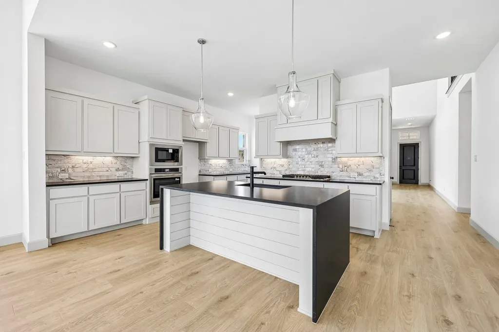 15828 Amber Street Frisco TX 75033