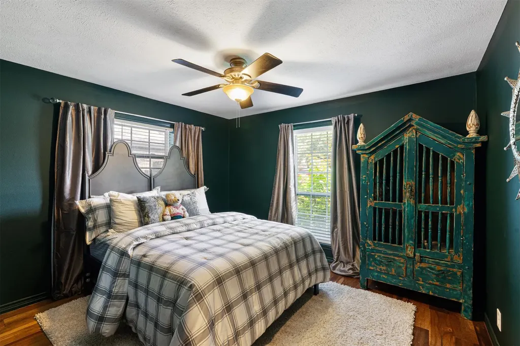 1401 Bowie Circle Corsicana TX 75110