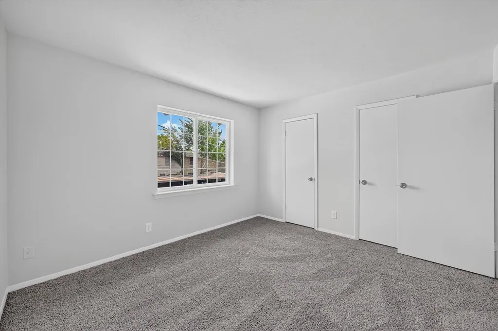 1801 E Grauwyler Road Irving TX 75061