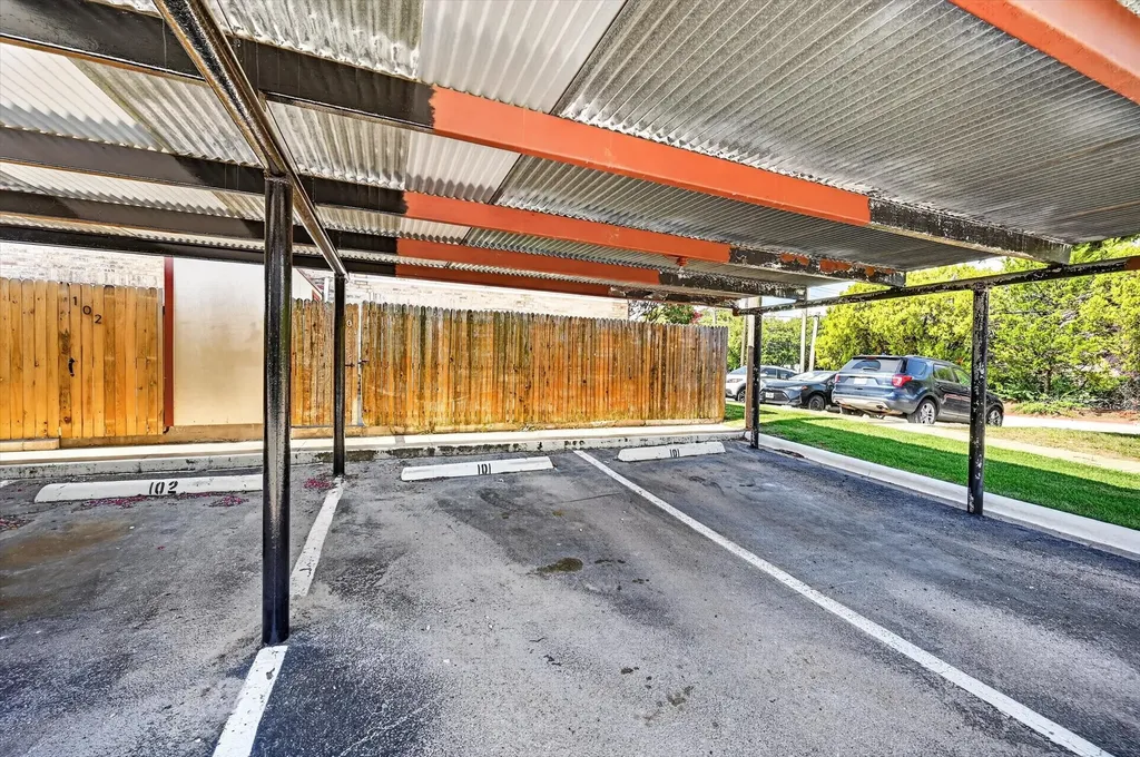 1801 E Grauwyler Road Irving TX 75061