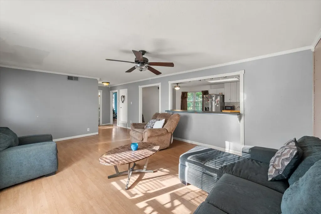 302 S 38th Street Corsicana TX 75110