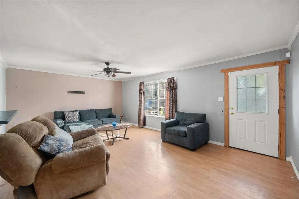 302 S 38th Street Corsicana TX 75110