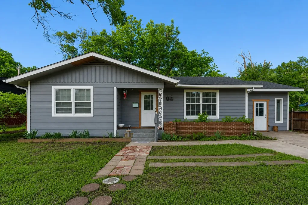 302 S 38th Street Corsicana TX 75110