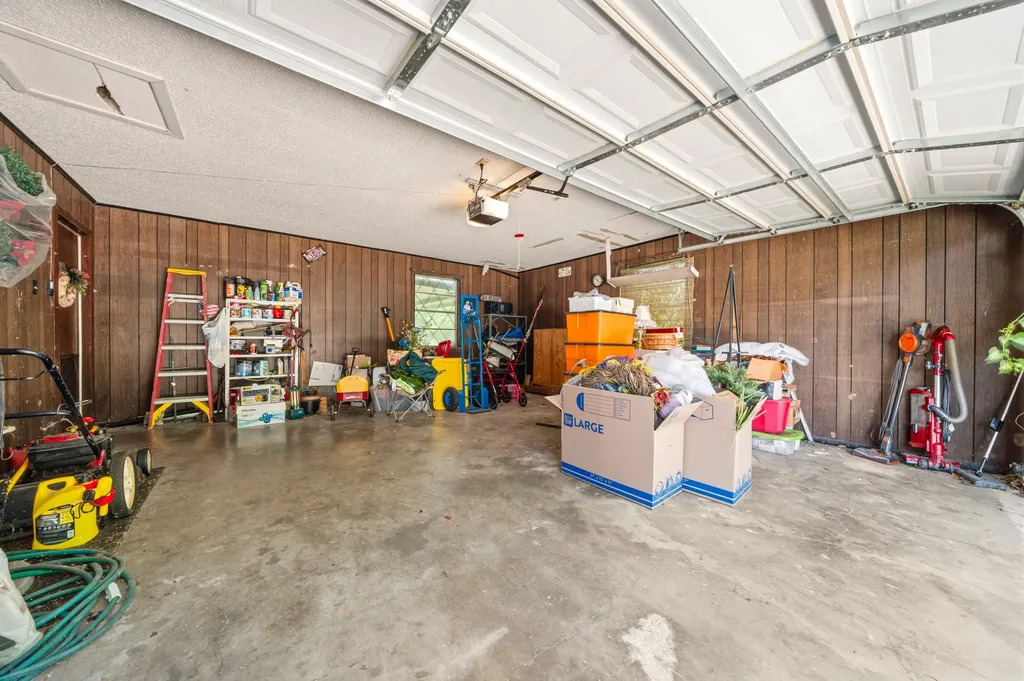 195 Amy Joy Drive China Spring TX 76633